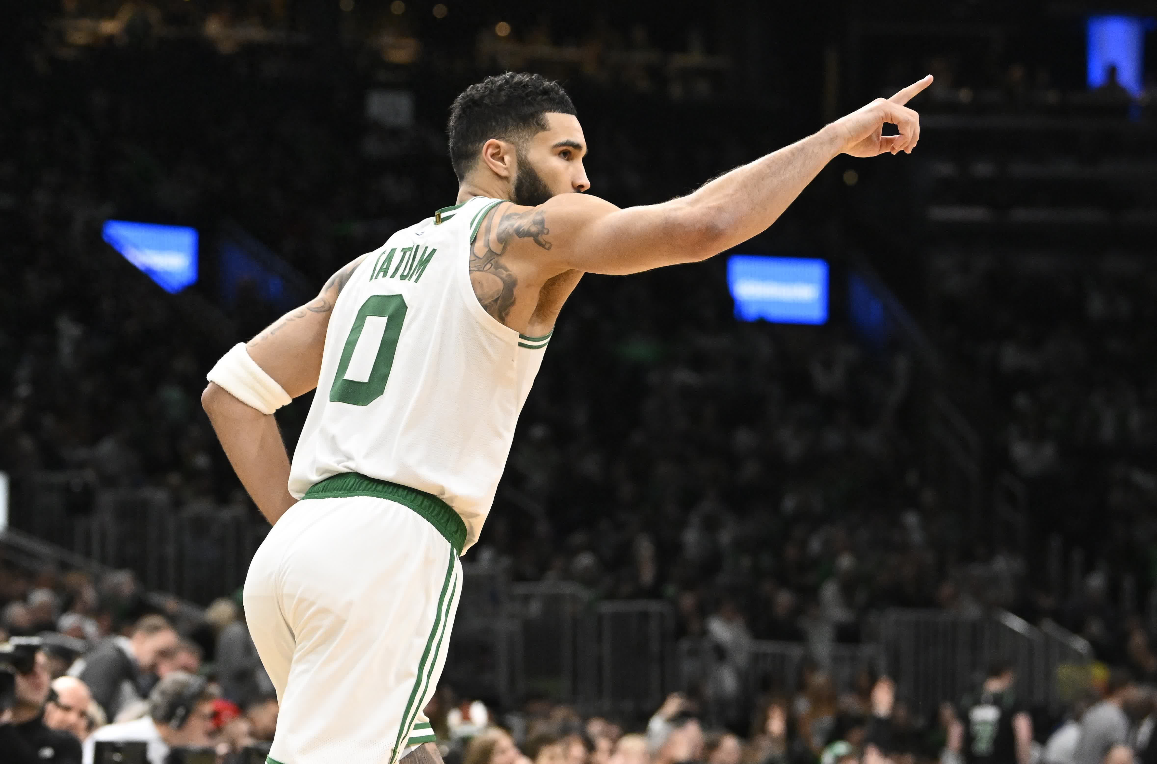 关于赛前体能课后，波士顿凯尔特人外线爆发备战中超，媒体盛赞，资深球员宣示担当的信息