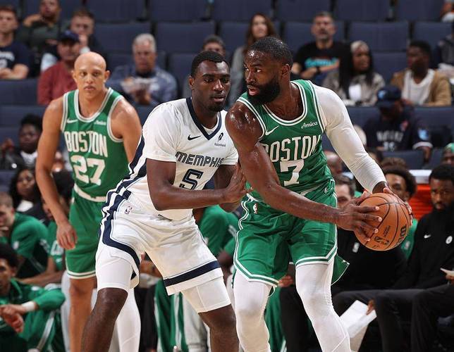 关于赛前体能课后，波士顿凯尔特人外线爆发备战中超，媒体盛赞，资深球员宣示担当的信息